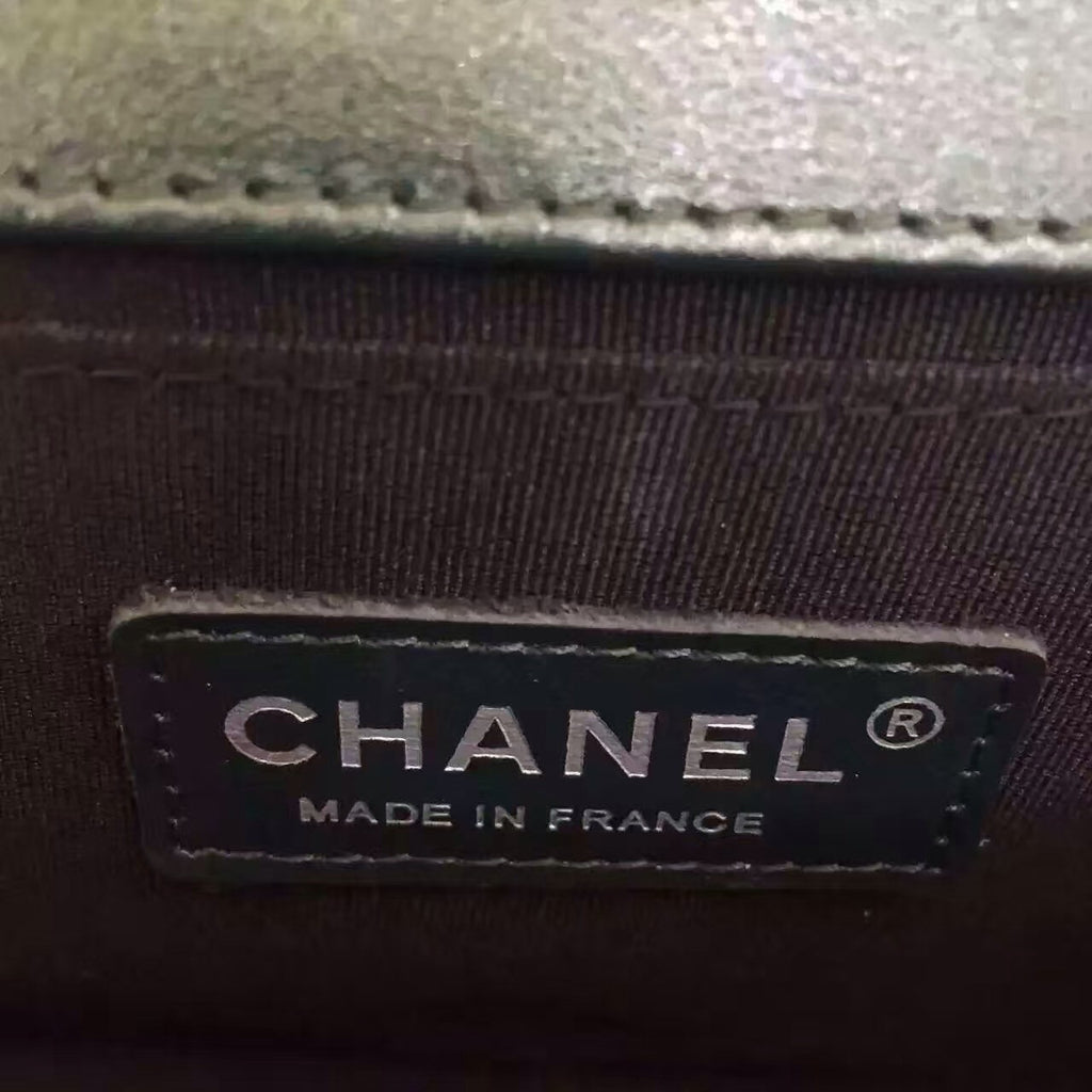 CHANEL Emerald Quilted Patent Leather Medium LE BOY Bag with Silver HW