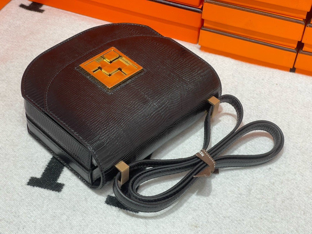 Hermès Ombre Shiny Black Lizard Mosaique Au 24-17 with Gold Hardware Hermes