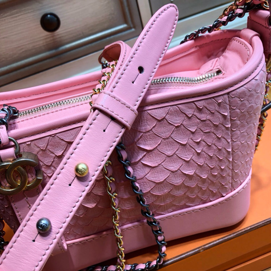 CHANEL CHANEL'S GABRIELLE Small Hobo Bag Pink