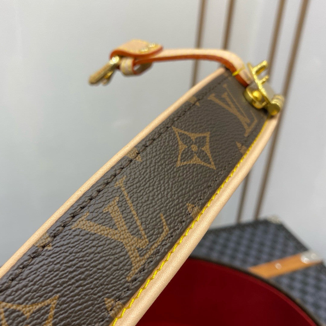 Louis Vuitton M23624 Boîte Chapeau 40
