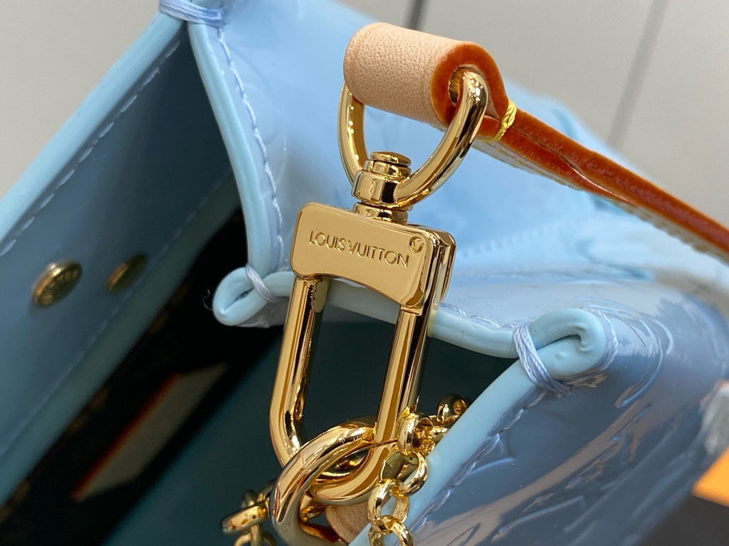 Louis Vuitton M24028 New LV Remix Reade PM Sky