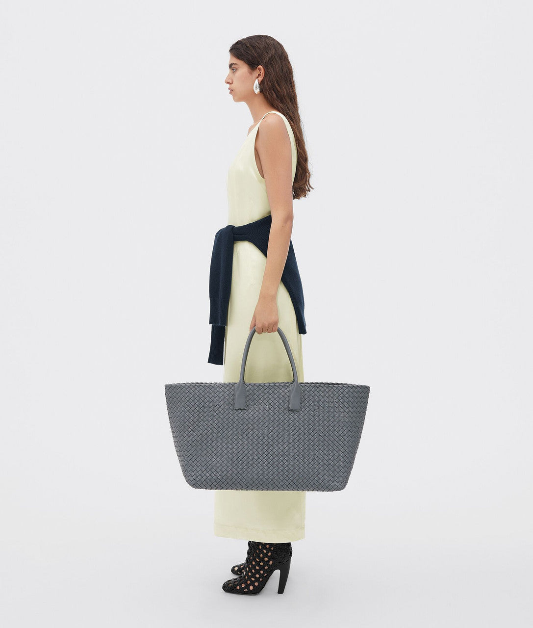 Bottega Veneta Large Cabat in Black