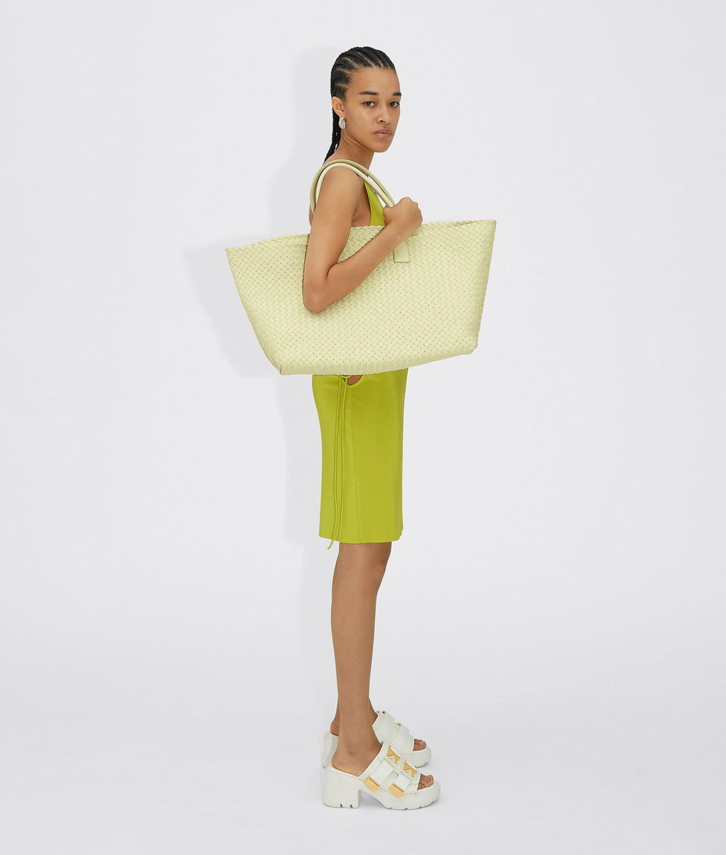 Bottega Veneta Large Cabat in  Zest Washed