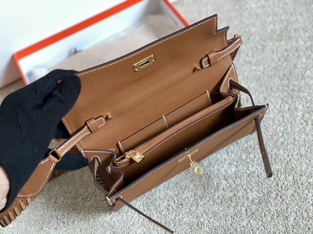 Hermes Gold Kelly To Go Tressage wallet With Gold Hardware