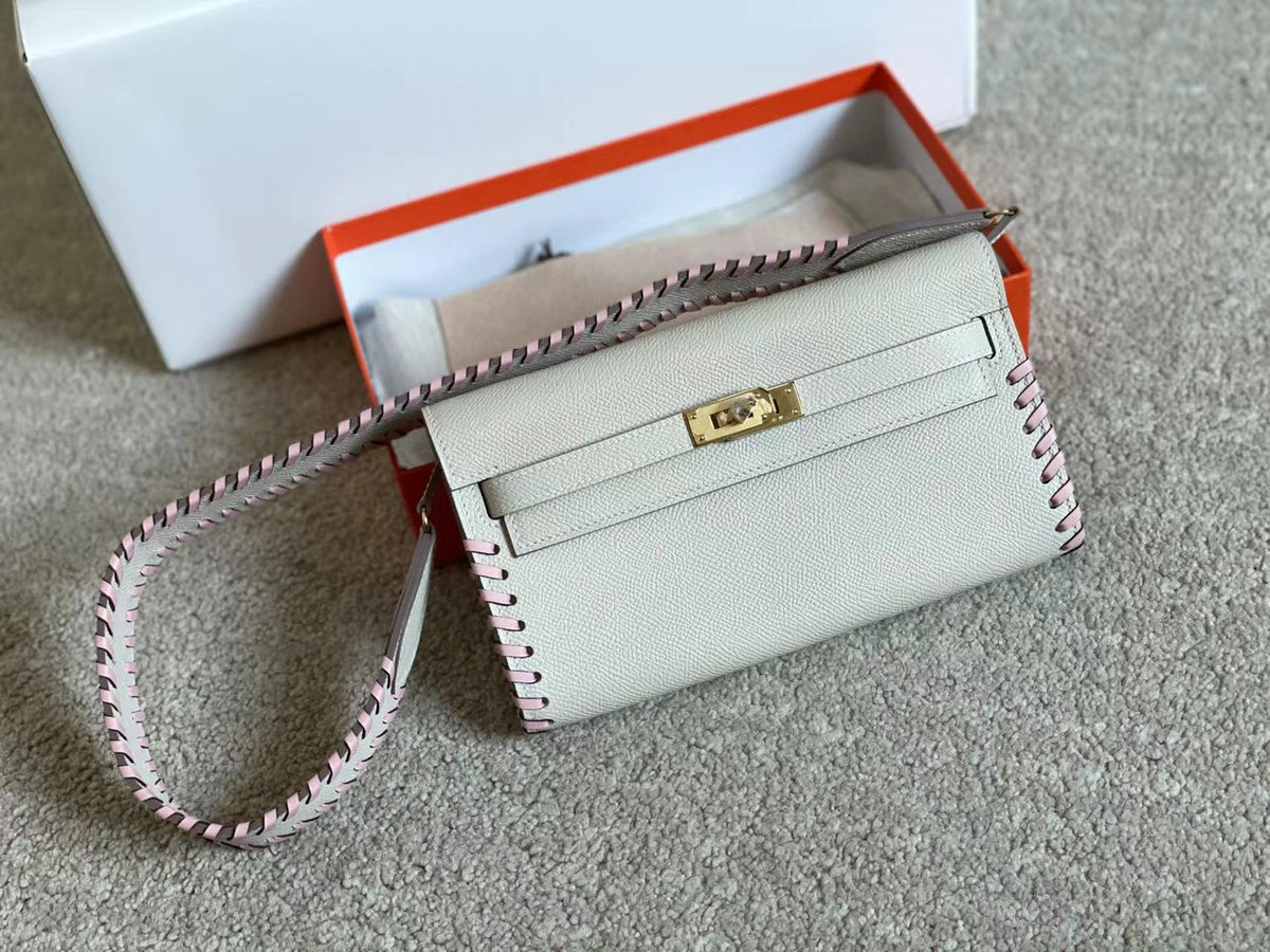 Hermes Craie Kelly To Go Tressage wallet With Gold Hardware