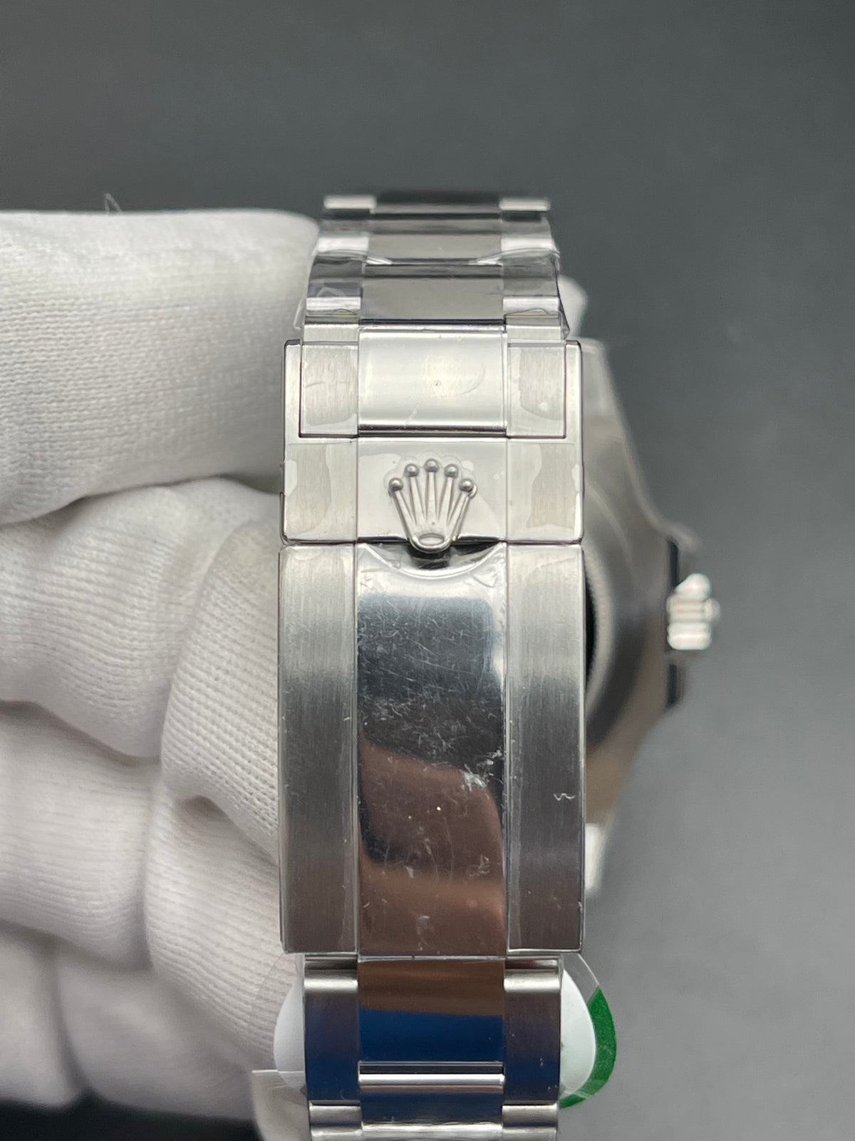 Rolex GMT-Master II 40mm, Pepsi Bezel, Oyster Perpetual Date