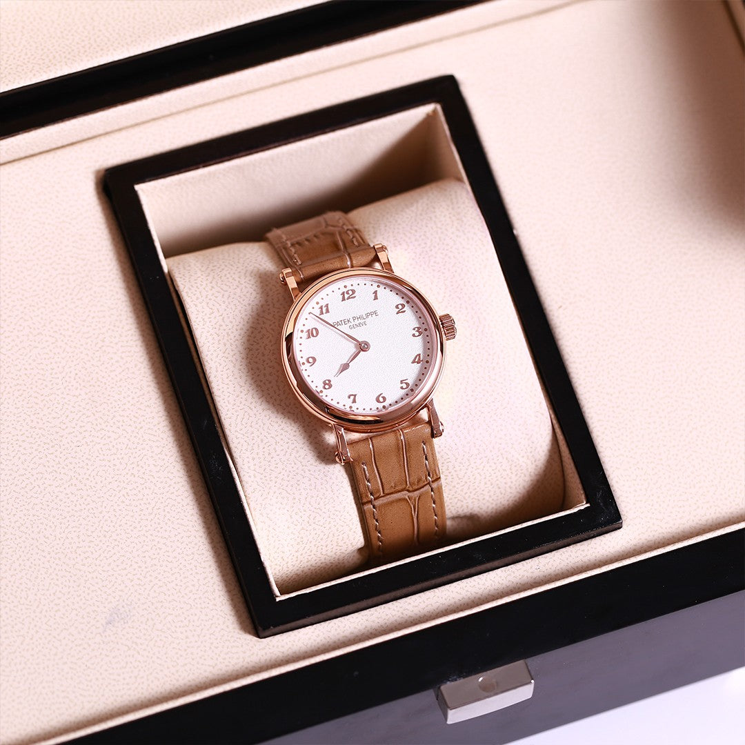 PATEK PHILIPPE CALATRAVA Ref. 7200R-001 | 18k Rose Gold | Ultra-Thin Automatic