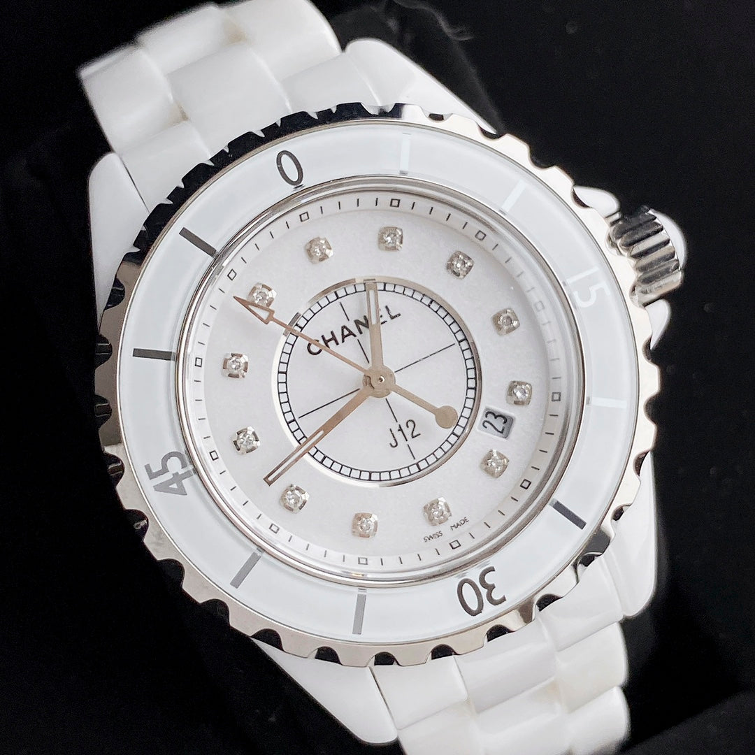 Chanel J12 White Ceramic Quartz Watch 33mm with Diamond Index