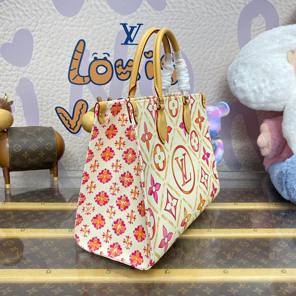 Louis Vuitton M11262 OnTheGo MM Tote Bag