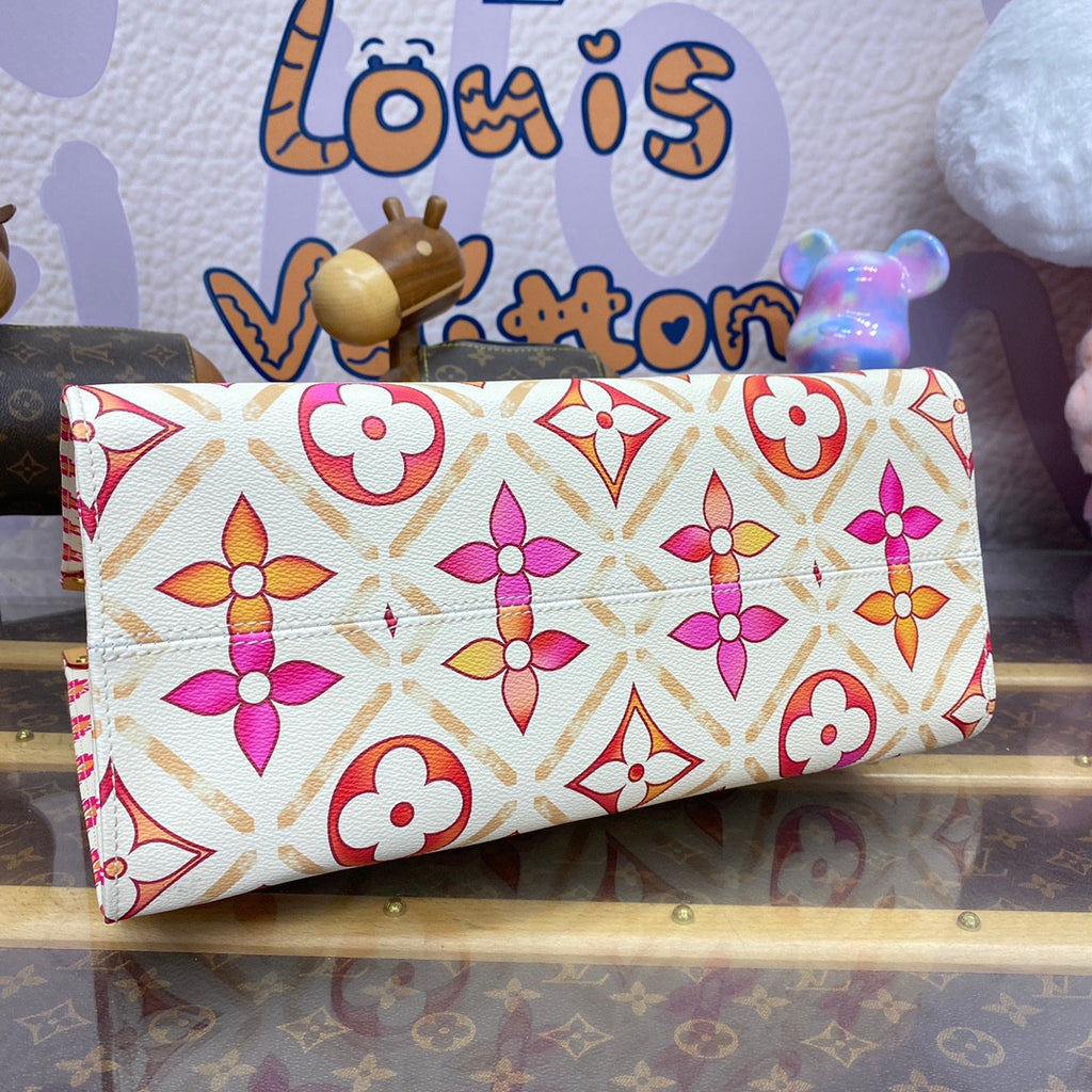 Louis Vuitton M11262 OnTheGo MM Tote Bag